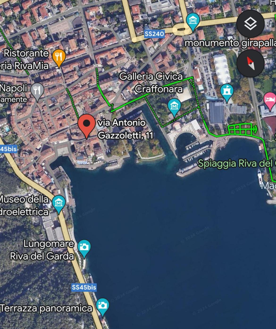 Appartamento Dolce Vita Riva del Garda Luaran gambar